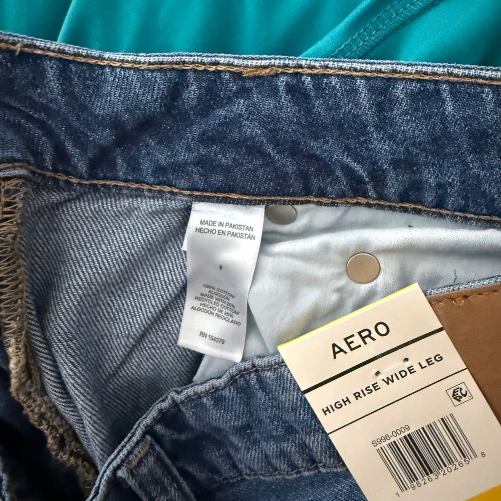 NWT Aeropostale‎ Women's Size 8 High Rise Full Wide Leg Jeans Dark Wash 5-pocket - Picture 14 of 16